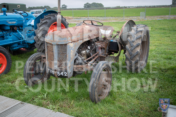 Wednesday - Vintage Tractors -6
