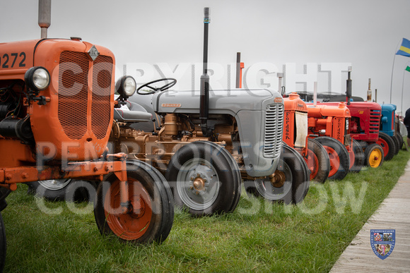 Wednesday - Vintage Tractors -4